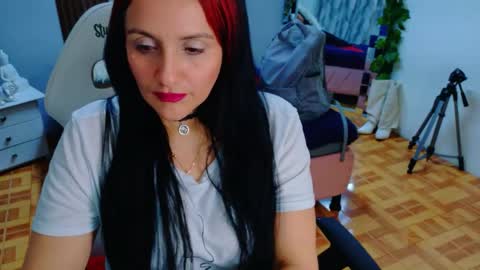 kate online show from June 7, 4:11 pm