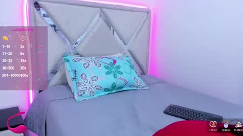 kataleya  online show from July 30, 12:37 pm