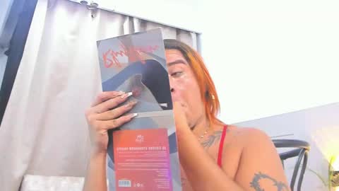 kataleya_zuluaga online show from January 25, 11:23 am