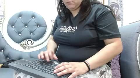 Snapshot of kataleyastiward chatting on April 20, 2:42 pm KATA online show from April 20, 2:42 pm