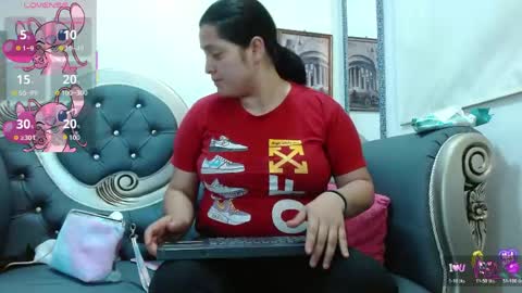 Snapshot of kataleyastiward chatting on May 6, 8:03 pm KATA online show from May 6, 8:03 pm