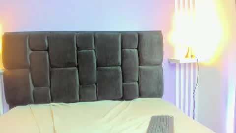 Snapshot of kataleyavillalobos chatting on March 8, 2:04 am kataleyavillalobos online show from March 8, 2:04 am