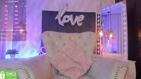 Kat online show from March 9, 3:05 pm