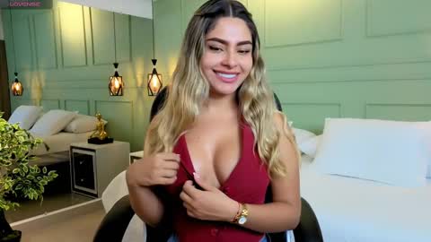Kat online show from September 9, 11:54 am