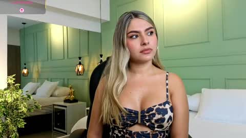 Kat online show from September 13, 11:43 am