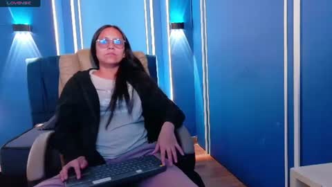 Katalina online show from August 3, 5:38 pm