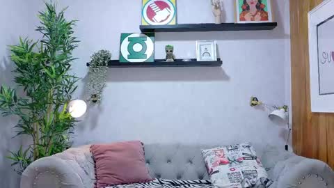 katalinalee_ online show from June 4, 11:38 am
