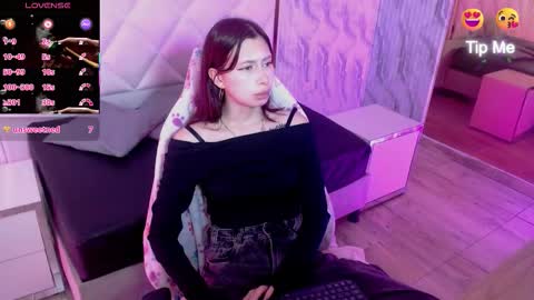 katana_tay online show from January 13, 3:23 am