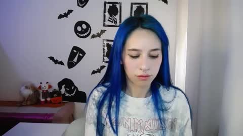 Snapshot of katara_a chatting on October 22, 2:39 pm Maca online show from October 22, 2:39 pm