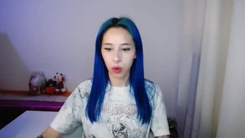 Snapshot of katara_a chatting on November 19, 10:10 pm Maca online show from November 19, 10:10 pm