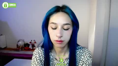 Snapshot of katara_a chatting on December 17, 9:32 pm Maca online show from December 17, 9:32 pm