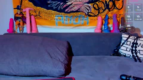 Snapshot of katashisenpai chatting on March 25, 5:19 pm Katashi online show from March 25, 5:19 pm