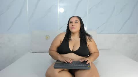 Snapshot of kate_bould chatting on March 23, 2:48 am kate bould online show from March 23, 2:48 am