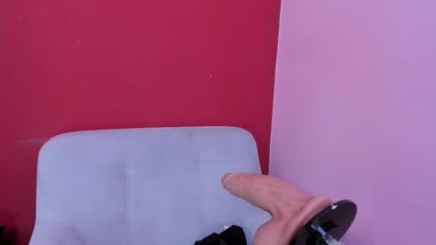 Snapshot of kate_bunny_ chatting on March 11, 11:27 am Kate online show from March 11, 11:27 am