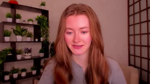 Snapshot of kate_cuddle chatting on October 7, 2:31 am Kate online show from October 7, 2:31 am