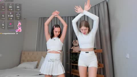 Snapshot of kate_cutee_ chatting on February 7, 3:52 pm Kate online show from February 7, 3:52 pm