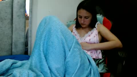 kate online show from June 12, 9:57 pm