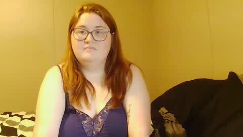 kate_evems online show from September 12, 5:40 am