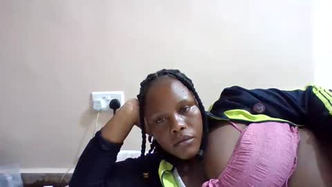 Snapshot of kate_melody5 chatting on February 21, 7:04 pm kate_melody5 online show from February 21, 7:04 pm