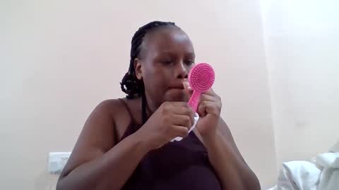 Snapshot of kate_melody5 chatting on February 22, 7:51 am kate_melody5 online show from February 22, 7:51 am