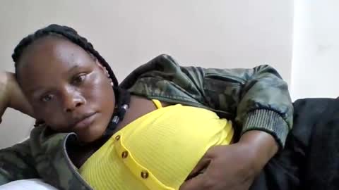 Snapshot of kate_melody5 chatting on March 7, 7:33 pm kate_melody5 online show from March 7, 7:33 pm