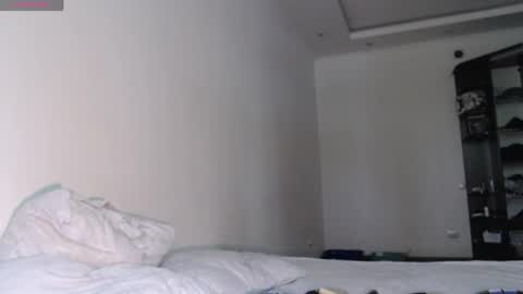 kate_mikki online show from May 26, 3:24 am