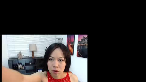 Kate  online show from February 11, 12:05 pm