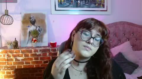 Snapshot of kate_pickman chatting on April 15, 3:46 am kate online show from April 15, 3:46 am