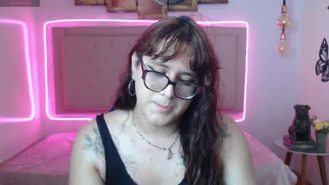 Snapshot of kate_pickman chatting on April 25, 3:42 am kate online show from April 25, 3:42 am