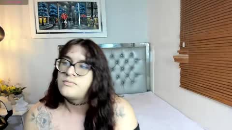 Snapshot of kate_pickman chatting on May 31, 3:26 am kate online show from May 31, 3:26 am