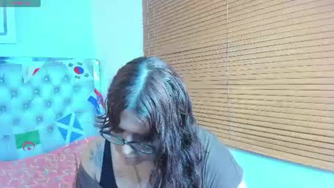 Snapshot of kate_pickman chatting on June 20, 4:15 am kate online show from June 20, 4:15 am