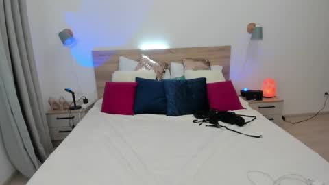 kate_redgar online show from October 10, 8:24 am