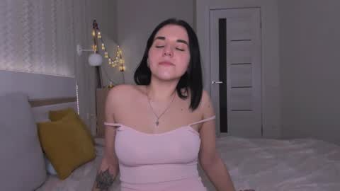 KATE online show from January 9, 5:54 pm