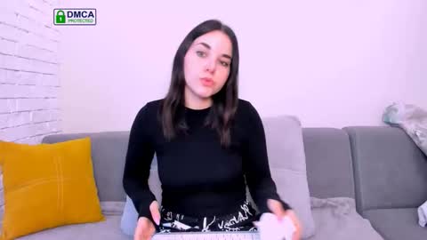 KATE online show from September 18, 4:58 am