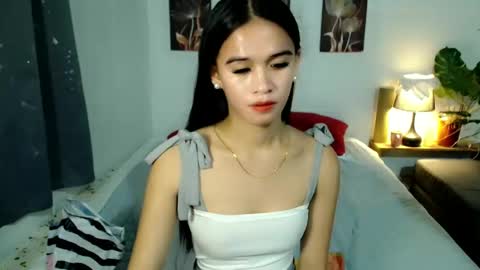 Kate online show from October 2, 6:53 am