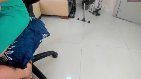 kate_roose online show from January 25, 2:03 pm