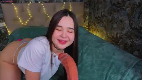 Snapshot of kateblow chatting on November 25, 4:18 pm Kate online show from November 25, 4:18 pm