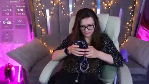 Snapshot of katecinderella chatting on June 15, 6:15 am katecinderella online show from June 15, 6:15 am