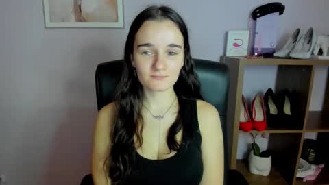 Kate  online show from November 2, 7:44 am