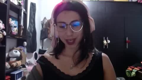 Kateeen18 online show from October 27, 3:10 am