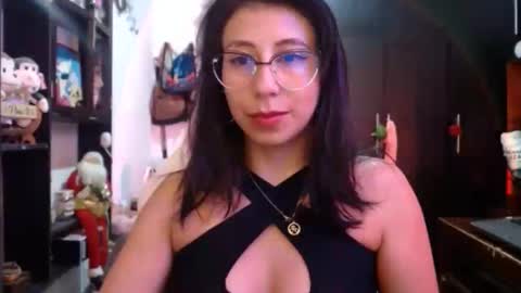Snapshot of kateeen18 chatting on April 26, 9:56 pm Kateeen18 online show from April 26, 9:56 pm