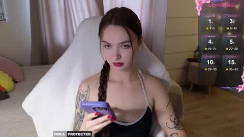 Snapshot of kateleoo chatting on October 16, 11:11 am Im Kate online show from October 16, 11:11 am