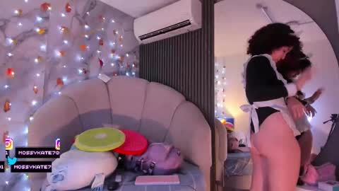 Im Katherine but call me Kate  online show from November 10, 12:37 pm