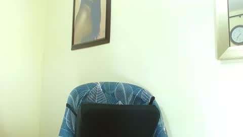 Snapshot of katerineleon chatting on July 25, 9:23 pm katerineleon online show from July 25, 9:23 pm