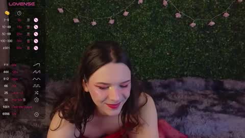 Snapshot of katerinnna chatting on February 12, 4:46 pm Katerina online show from February 12, 4:46 pm
