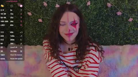 Snapshot of katerinnna chatting on May 8, 6:13 pm Katerina online show from May 8, 6:13 pm