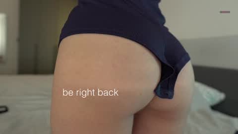 katesee online show from February 15, 2:58 pm