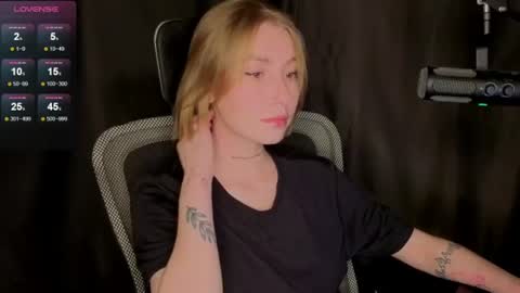 Kate online show from June 14, 11:56 am