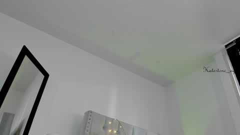 love meeee online show from January 31, 5:53 pm