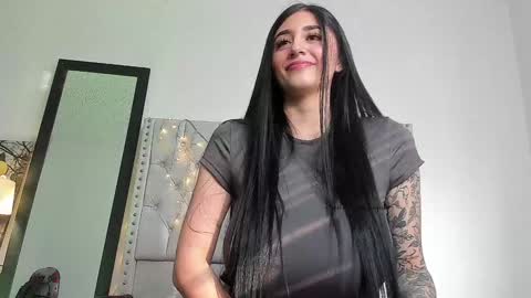 Snapshot of katestone_again chatting on March 14, 9:53 pm love meeee online show from March 14, 9:53 pm